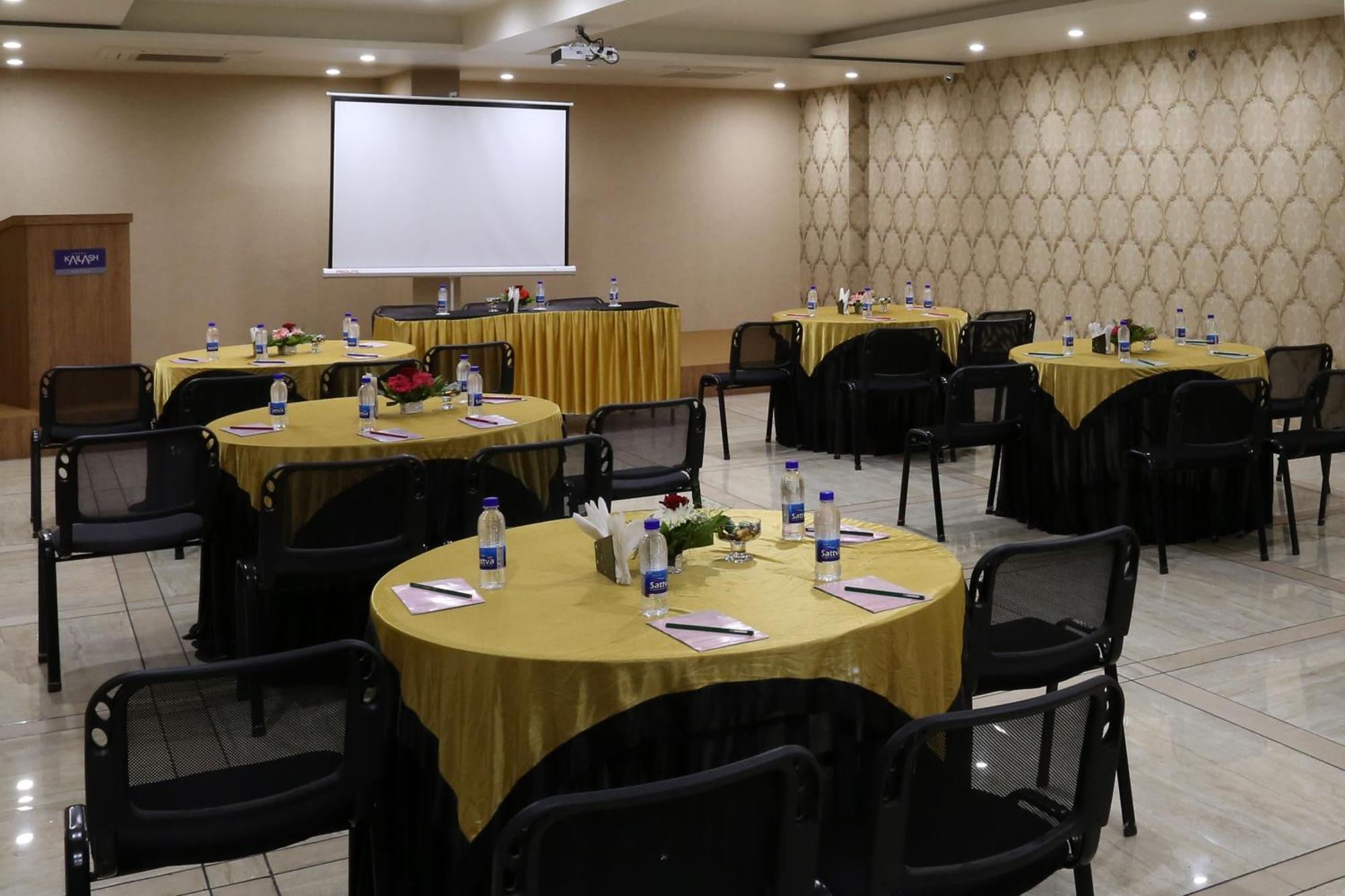 Grand Kailash Hotel Αουρανγκαμπάντ Εξωτερικό φωτογραφία
