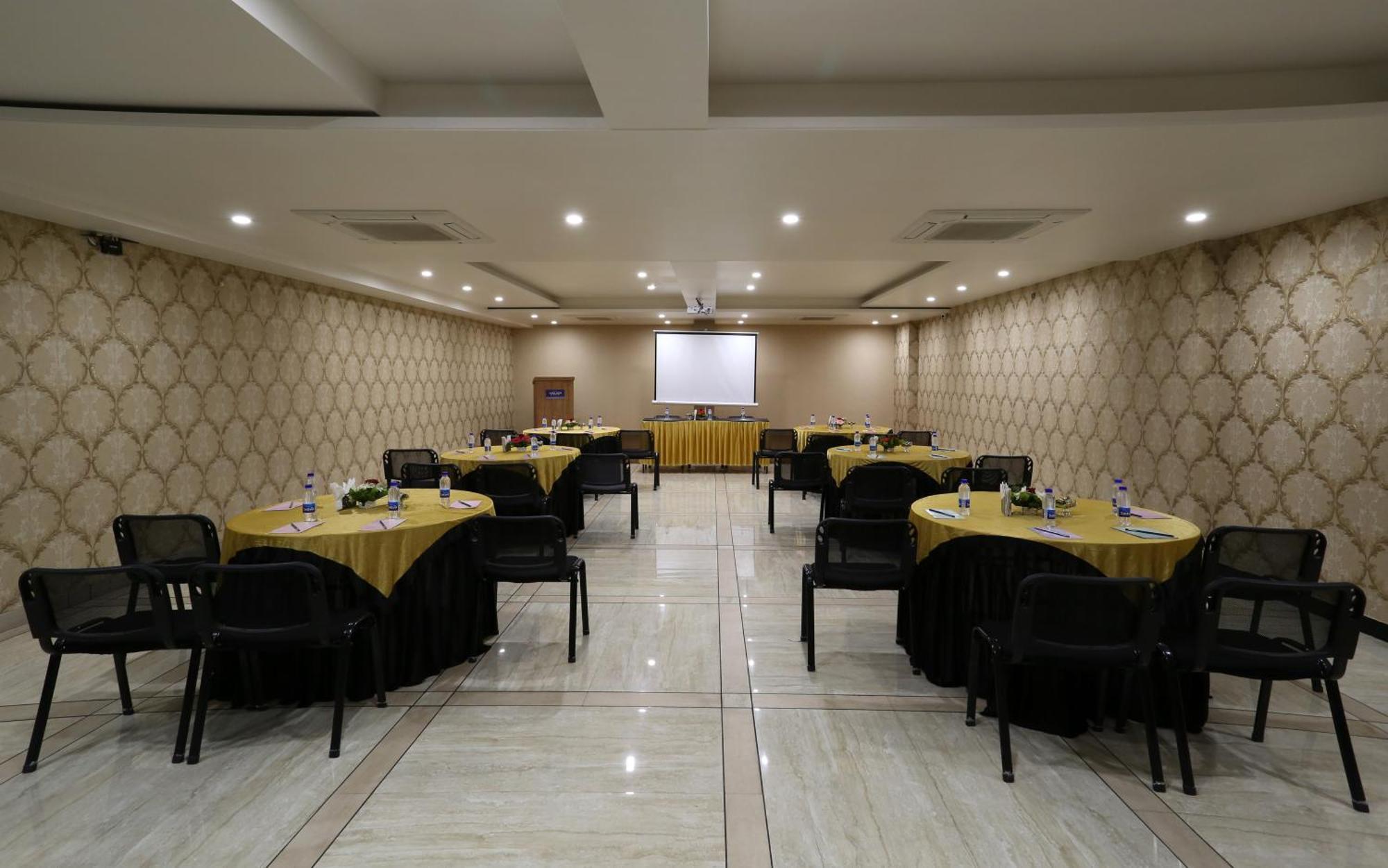 Grand Kailash Hotel Αουρανγκαμπάντ Εξωτερικό φωτογραφία