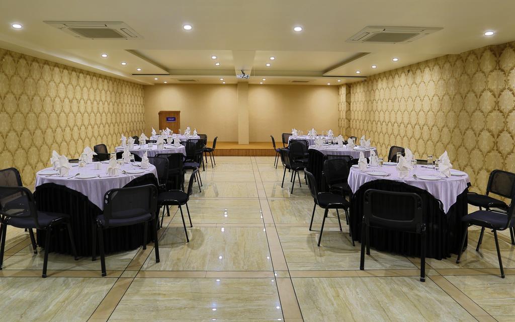 Grand Kailash Hotel Αουρανγκαμπάντ Εξωτερικό φωτογραφία